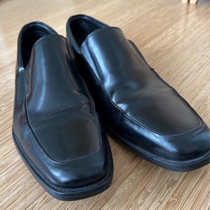 Black Leather Dress Shoes/Loafers